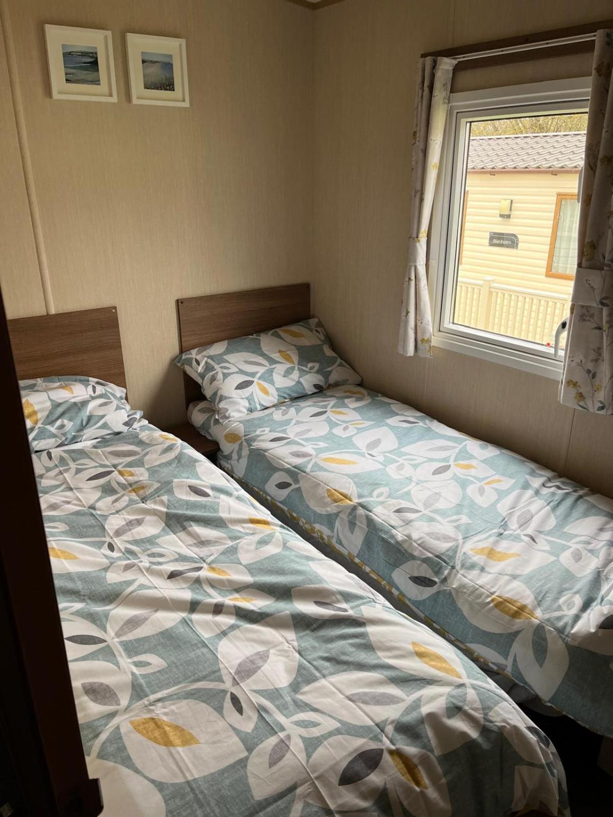 Campsite Lovely 3 Bedroom Caravan To Rent At Hoburne Devon Bay Torquay